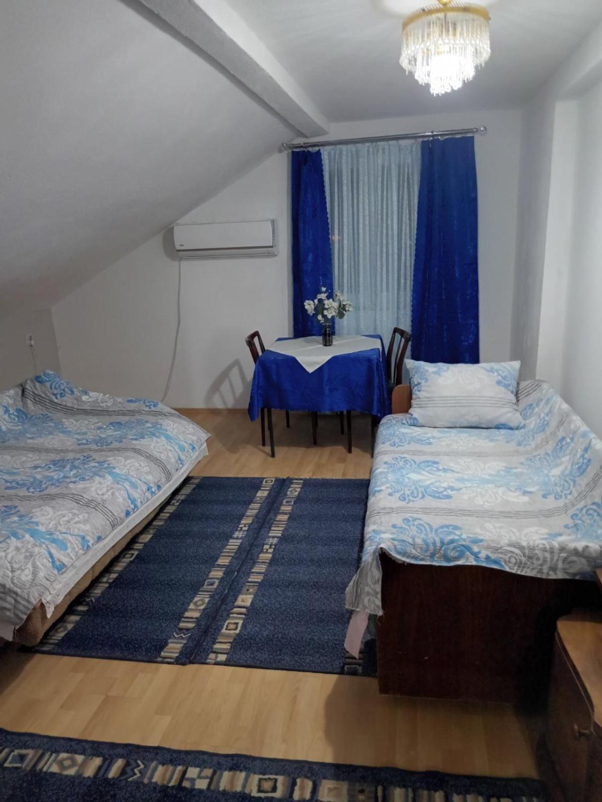 Guesthouse Sobi-Rooms Gradsko מראה חיצוני תמונה